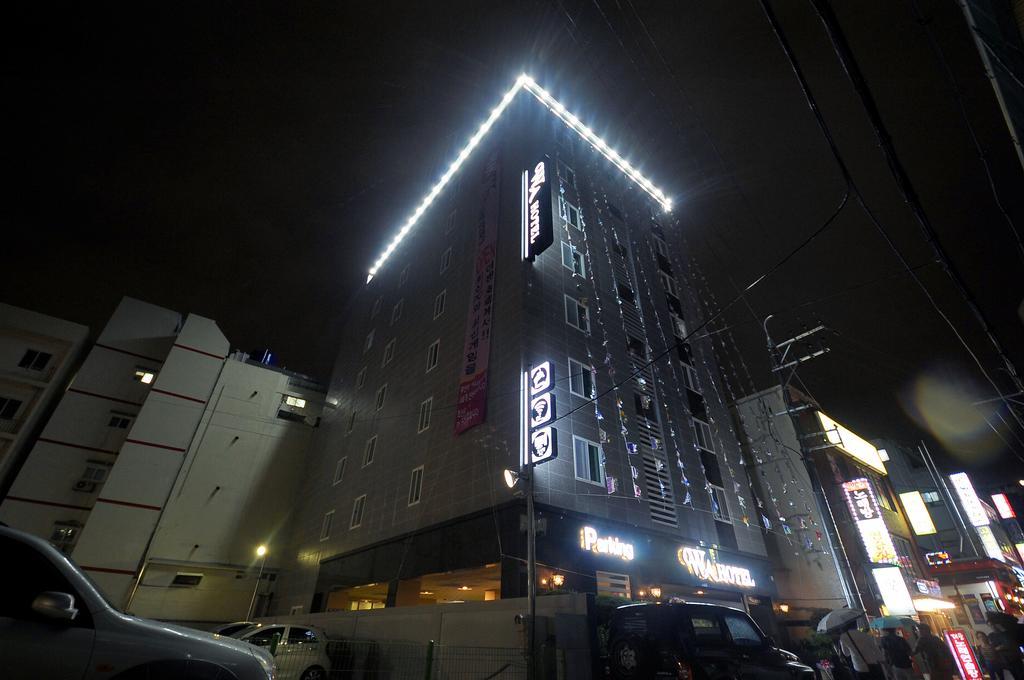 WA Hotel Busan Buitenkant foto
